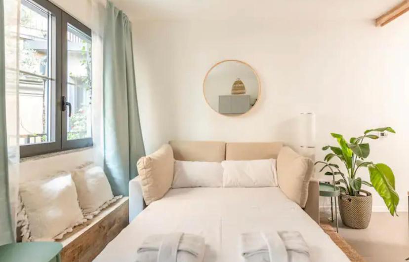 I Host Apartment - Polesine 2 Milan Bagian luar foto